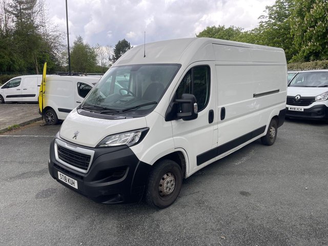 2018 18 Peugeot Boxer 2.0 BlueHDi 335 Professional Panel Van 5dr Diesel Manual L3 H2 Euro 6 (130 ps)