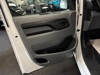USED 2020 70 VAUXHALL VIVARO 1.5 Turbo D 2900 Dynamic Panel Van 6dr Diesel Manual L2 H1 Euro 6 (s/s) (100 ps) UK DELIVERY FLAT FEE &pound;175 (SUBJECT TO DEAL) *OVER 100 IMAGES ON OUR WEBSITE*BESPOKE FINANCE ARRANGED*PART EXCHANGE WELCOME*ALL VEHICLES HPI CLEAR