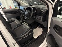 USED 2020 70 VAUXHALL VIVARO 1.5 Turbo D 2900 Dynamic Panel Van 6dr Diesel Manual L2 H1 Euro 6 (s/s) (100 ps) UK DELIVERY FLAT FEE &pound;175 (SUBJECT TO DEAL) *OVER 100 IMAGES ON OUR WEBSITE*BESPOKE FINANCE ARRANGED*PART EXCHANGE WELCOME*ALL VEHICLES HPI CLEAR