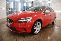 USED 2018 68 VOLVO V40 1.5 T3 GPF R-Design Nav Plus Hatchback 5dr Petrol Auto Euro 6 (s/s) (152 ps) Panoramic sunroof  adaptive cruise control heated seats satellite navigation sports polished alloys