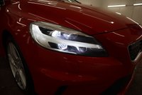 USED 2018 68 VOLVO V40 1.5 T3 GPF R-Design Nav Plus Hatchback 5dr Petrol Auto Euro 6 (s/s) (152 ps) Panoramic sunroof  adaptive cruise control heated seats satellite navigation sports polished alloys