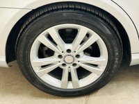 USED 2015 65 MERCEDES-BENZ E-CLASS 2.1 E220 BlueTEC SE (Premium) Estate 5 Door Diesel G-Tronic+ Euro 6 (s/s) (177 ps) ULEZ EURO 6 1 PRIVATE OWNER
