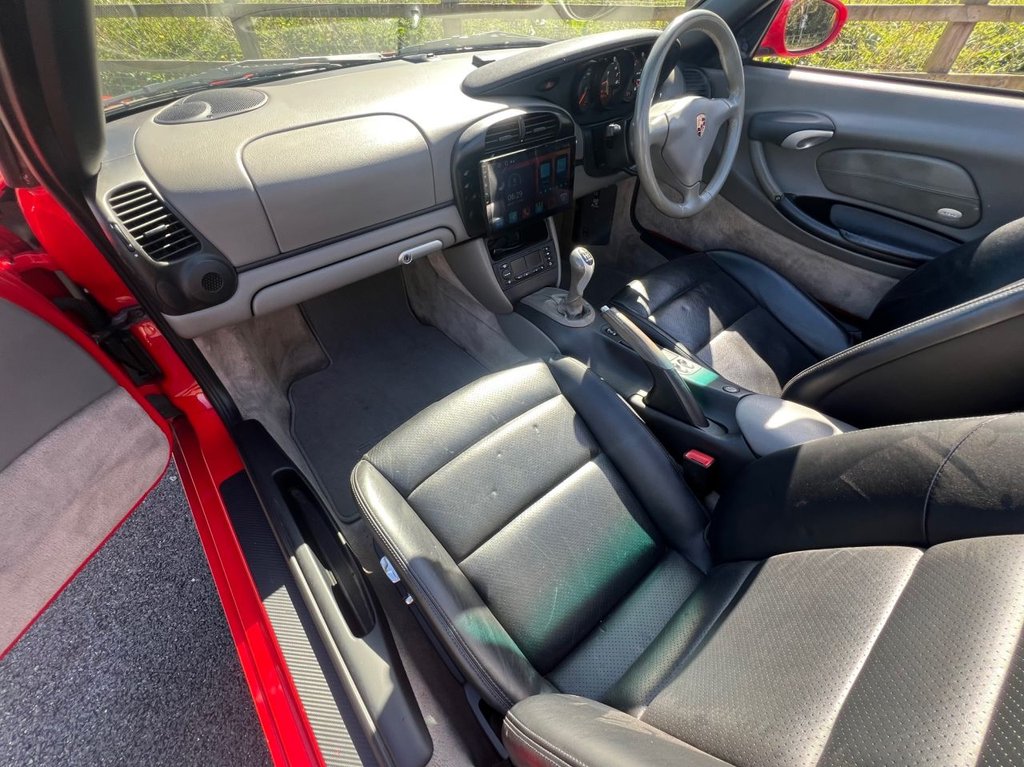 USED 2003 03 PORSCHE BOXSTER 986 Convertible // 2.7 // Manual (233 g/km, 228 bhp) // px swap 