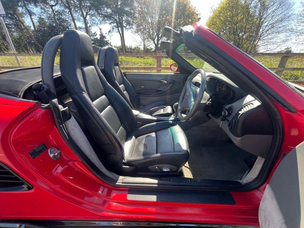 USED 2003 03 PORSCHE BOXSTER 986 Convertible // 2.7 // Manual (233 g/km, 228 bhp) // px swap 