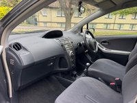 USED 2009 59 TOYOTA YARIS 1.33 Dual VVT-i TR Hatchback 5dr Petrol Manual Euro 4 (s/s) (101 ps) 