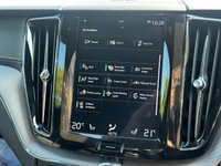 USED 2018 68 VOLVO XC60 2.0h T8 Twin Engine 10.4kWh R-Design Pro SUV 5dr Petrol Plug-in Hybrid Auto AWD Euro 6 (s/s) (390 ps) PAN ROOF+SAT NAV+LEATHER+ULEZ