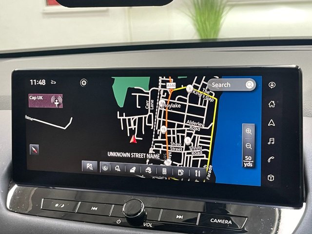 View our NISSAN QASHQAI