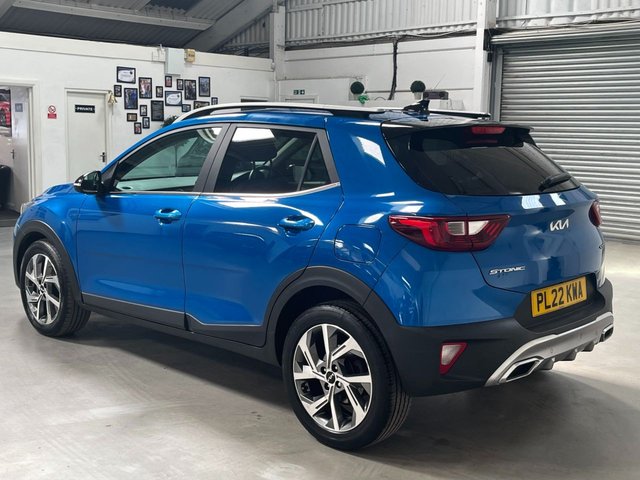 View our KIA STONIC