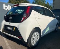 USED 2020 20 TOYOTA AYGO 1.0 VVT-i x-play Hatchback 5dr Petrol x-shift Euro 6 (71 ps) Apple CarPlay & Android Auto, Climate control A/C, Bluetooth connectivity for calls and music, Voice control, USB and AUX input, Paddleshift gears, Keyless entry, Rear sensors DAB radio, LED daytime running lights, Rear parking camera, 15" Wheels