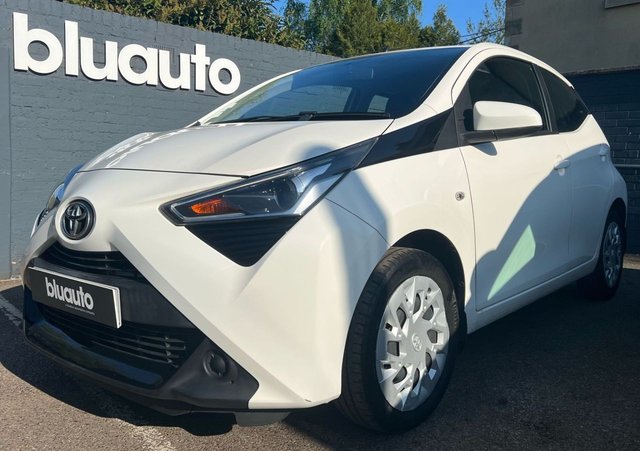 2020 20 Toyota Aygo 1.0 VVT-i x-play Hatchback 5dr Petrol x-shift Euro 6 (71 ps)