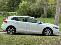 USED 2015 15 VOLVO V40 2.0 D2 ES Hatchback 5dr Diesel Manual Euro 6 (s/s) (120 ps) 
