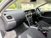 USED 2015 15 VOLVO V40 2.0 D2 ES Hatchback 5dr Diesel Manual Euro 6 (s/s) (120 ps) 