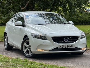 2015 VOLVO V40