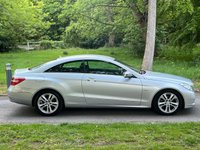 USED 2010 10 MERCEDES-BENZ E-CLASS 2.1 E220 CDI BlueEfficiency SE Coupe 2dr Diesel Tiptronic Euro 5 (170 ps) 