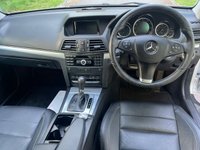 USED 2010 10 MERCEDES-BENZ E-CLASS 2.1 E220 CDI BlueEfficiency SE Coupe 2dr Diesel Tiptronic Euro 5 (170 ps) 