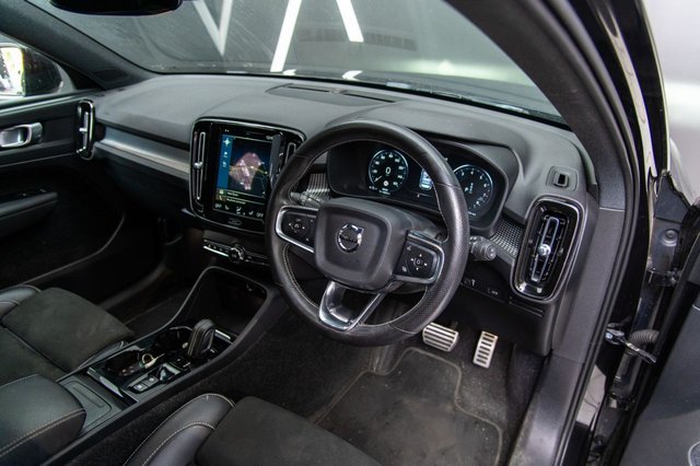 View our VOLVO XC40