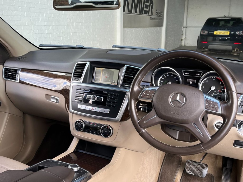 USED 2013 63 MERCEDES-BENZ M-CLASS 2.1 ML250 BlueTEC SE SUV 5dr Diesel G-Tronic 4WD Euro 6 (s/s) (204 ps) 