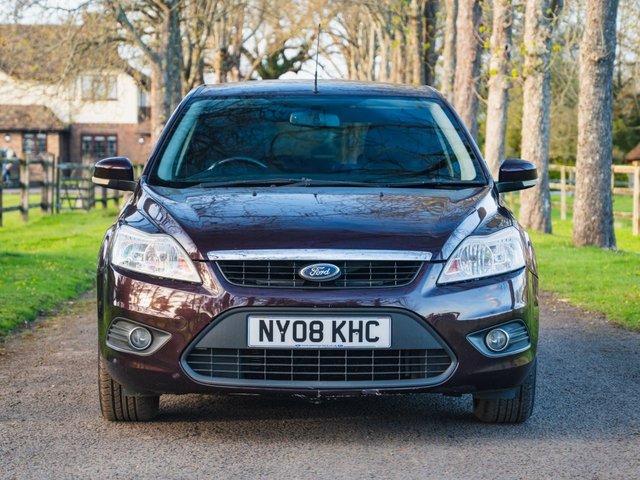 2008 FORD FOCUS 1.6 Style Hatchback 5dr Petrol Manual (159 g/km, 99 bhp) - Photo 3