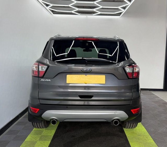 2017 FORD KUGA - Photo 5