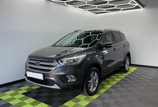 2017 FORD KUGA