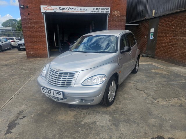 2002 02 Chrysler PT Cruiser 2.0 Touring Hatchback 5dr Petrol Manual (196 g/km, 140 bhp)