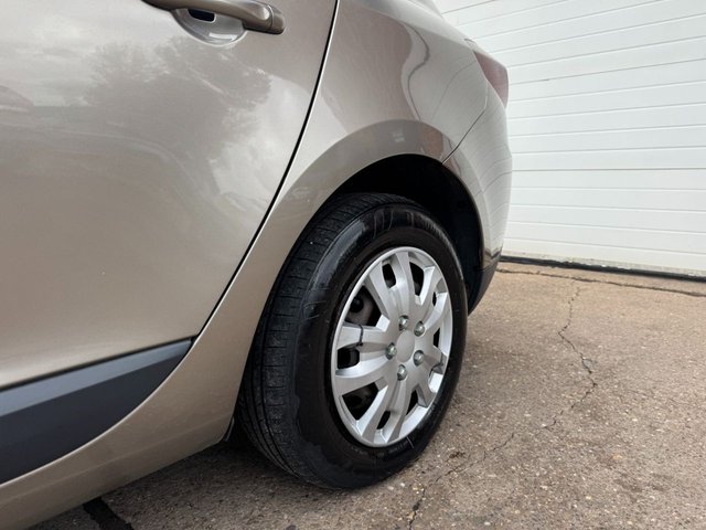 2009 Renault Megane 1.5L Expression 5dr - Photo 6