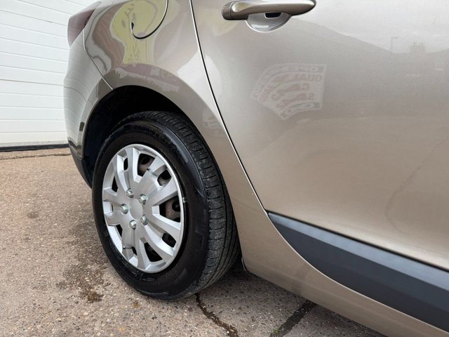 2009 Renault Megane 1.5L Expression 5dr - Photo 11