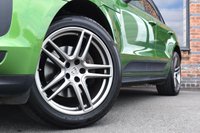 USED 2018 68 PORSCHE MACAN 2.0T SUV 5dr Petrol PDK 4WD Euro 6 (s/s) (245 ps) PAN ROOF / BOSE / CHRONO / FSH
