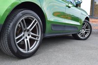 USED 2018 68 PORSCHE MACAN 2.0T SUV 5dr Petrol PDK 4WD Euro 6 (s/s) (245 ps) PAN ROOF / BOSE / CHRONO / FSH