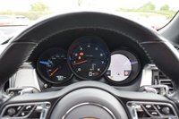 USED 2018 68 PORSCHE MACAN 2.0T SUV 5dr Petrol PDK 4WD Euro 6 (s/s) (245 ps) PAN ROOF / BOSE / CHRONO / FSH