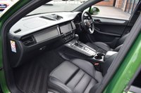 USED 2018 68 PORSCHE MACAN 2.0T SUV 5dr Petrol PDK 4WD Euro 6 (s/s) (245 ps) PAN ROOF / BOSE / CHRONO / FSH