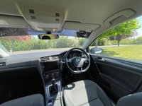 USED 2017 17 VOLKSWAGEN GOLF 1.6 TDI BlueMotion Tech SE Nav Hatchback 5dr Diesel Manual Euro 6 (s/s) (115 ps) 