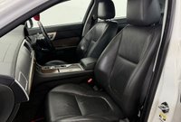 USED 2014 64 JAGUAR XF 2.2d Luxury Saloon 4dr Diesel Auto Euro 5 (s/s) (163 ps) 