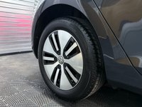 USED 2020 69 VOLKSWAGEN E-GOLF 35.8kWh e-Golf Hatchback 5dr Electric Auto (136 ps) DAB | F&R park sens | Front assist
