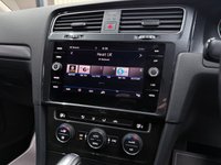 USED 2020 69 VOLKSWAGEN E-GOLF 35.8kWh e-Golf Hatchback 5dr Electric Auto (136 ps) DAB | F&R park sens | Front assist