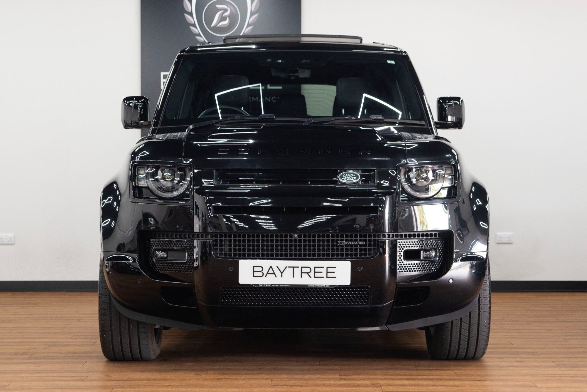 USED 2023 72 LAND ROVER DEFENDER 3.0 D300 MHEV X-Dynamic HSE SUV