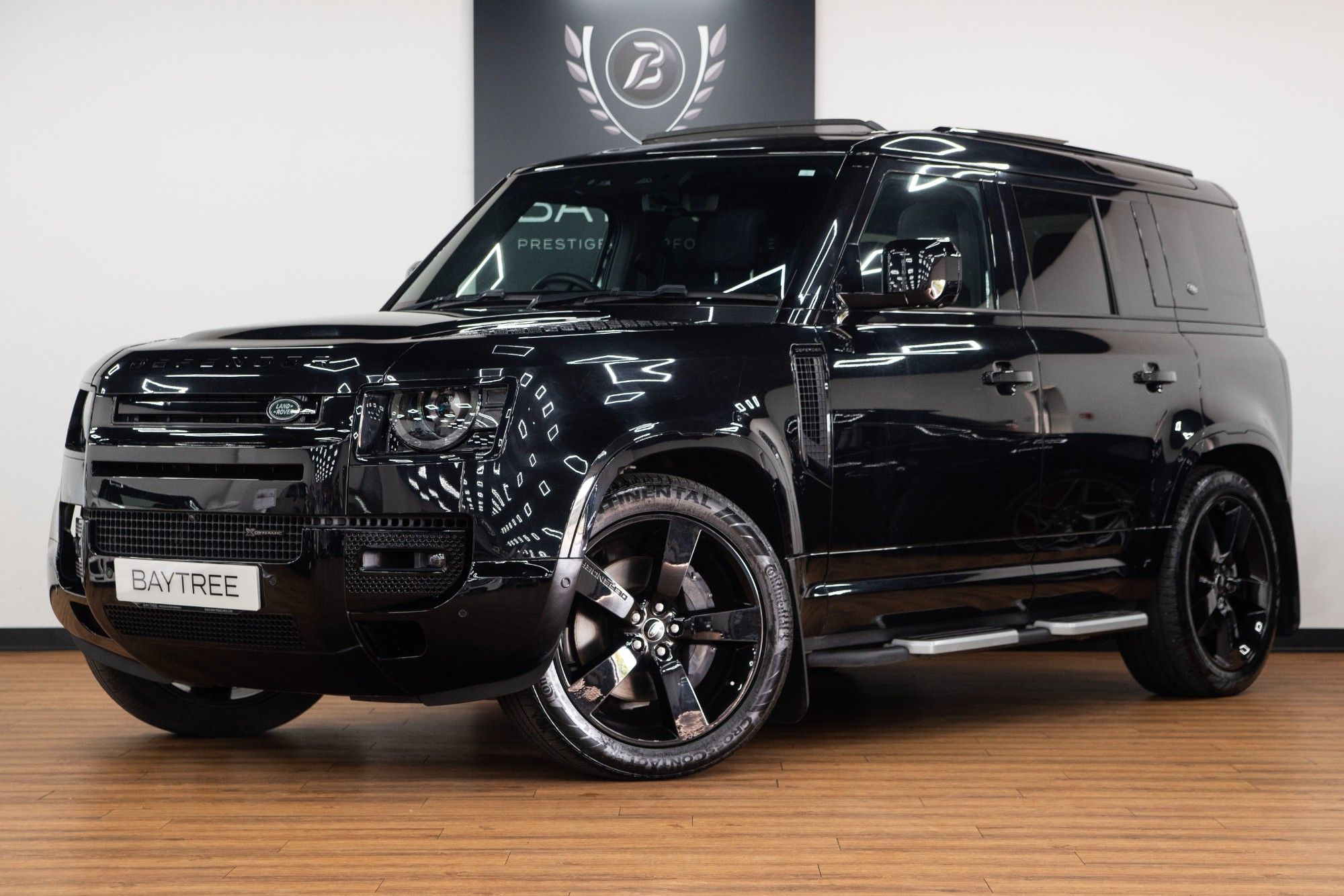 USED 2023 72 LAND ROVER DEFENDER 3.0 D300 MHEV X-Dynamic HSE SUV