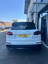 USED 2018 18 PORSCHE CAYENNE 3.0 TD V6 Platinum Edition SUV 5dr Diesel TiptronicS 4WD Euro 6 (s/s) (262 ps) 