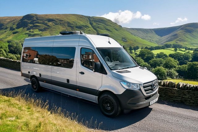 2025 Mercedes-Benz Sprinter 2L Premium 5dr - Photo 11