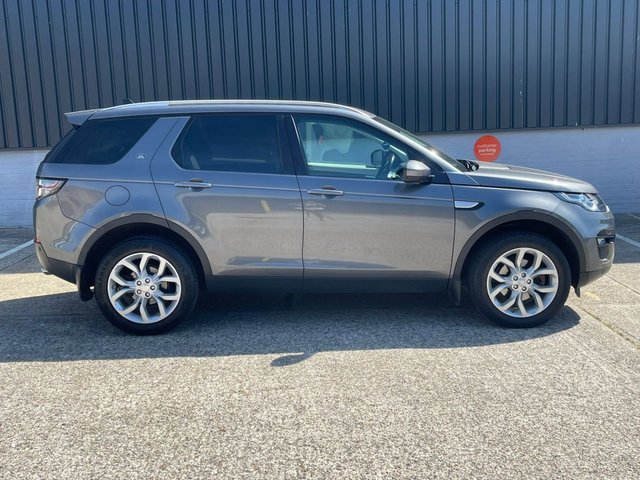 View our LAND ROVER DISCOVERY SPORT