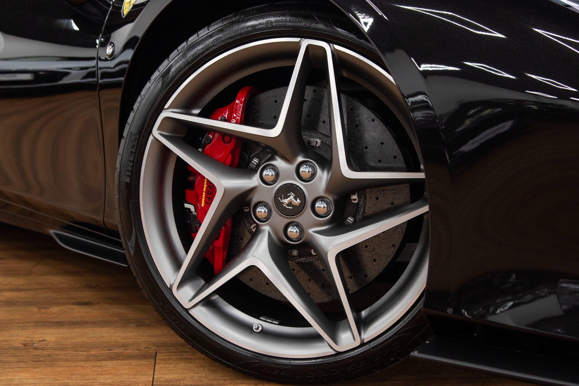 USED 2022 22 FERRARI F8 Spider 3.9T V8 Convertible 