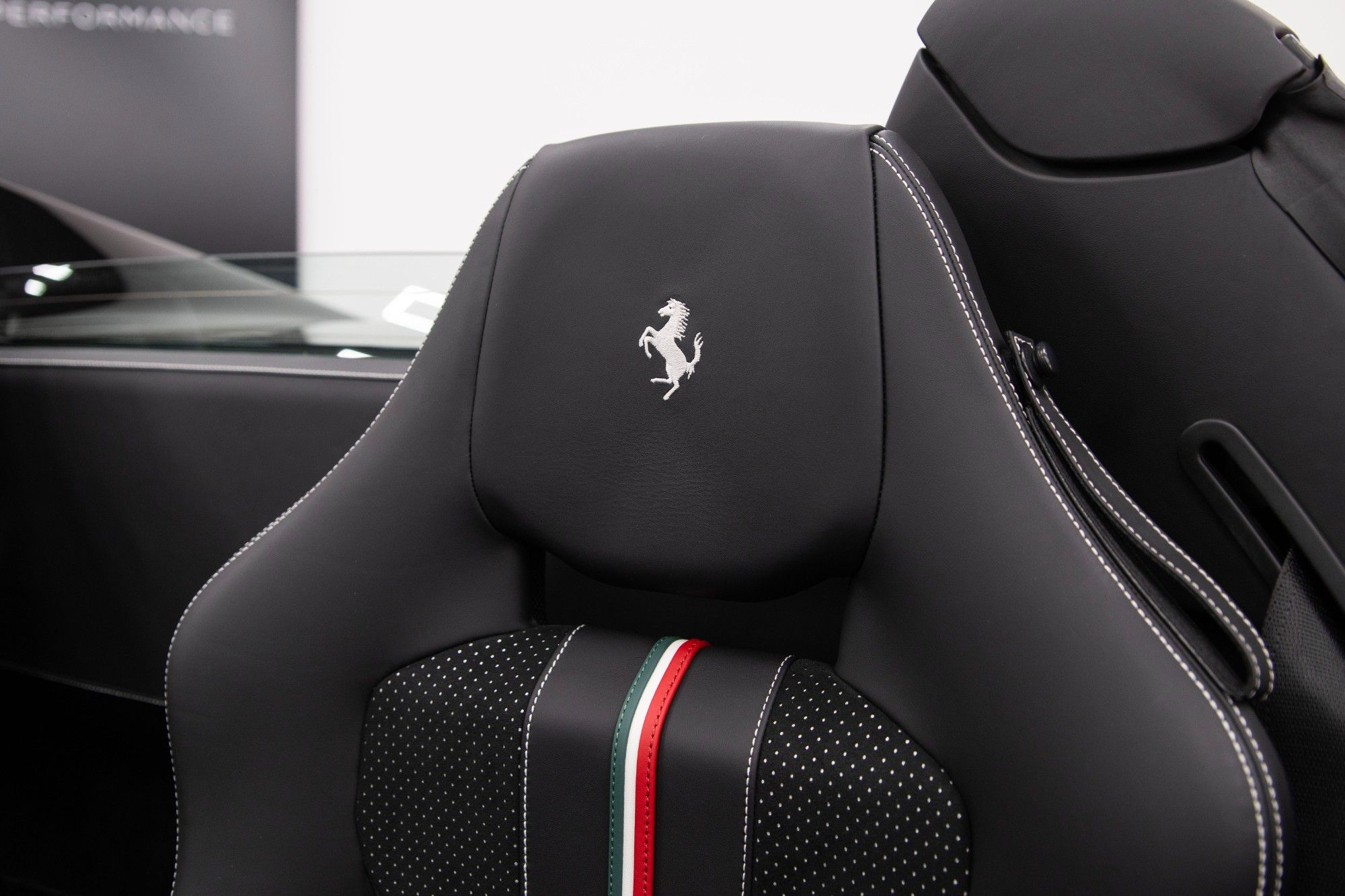 USED 2022 22 FERRARI F8 Spider 3.9T V8 Convertible 