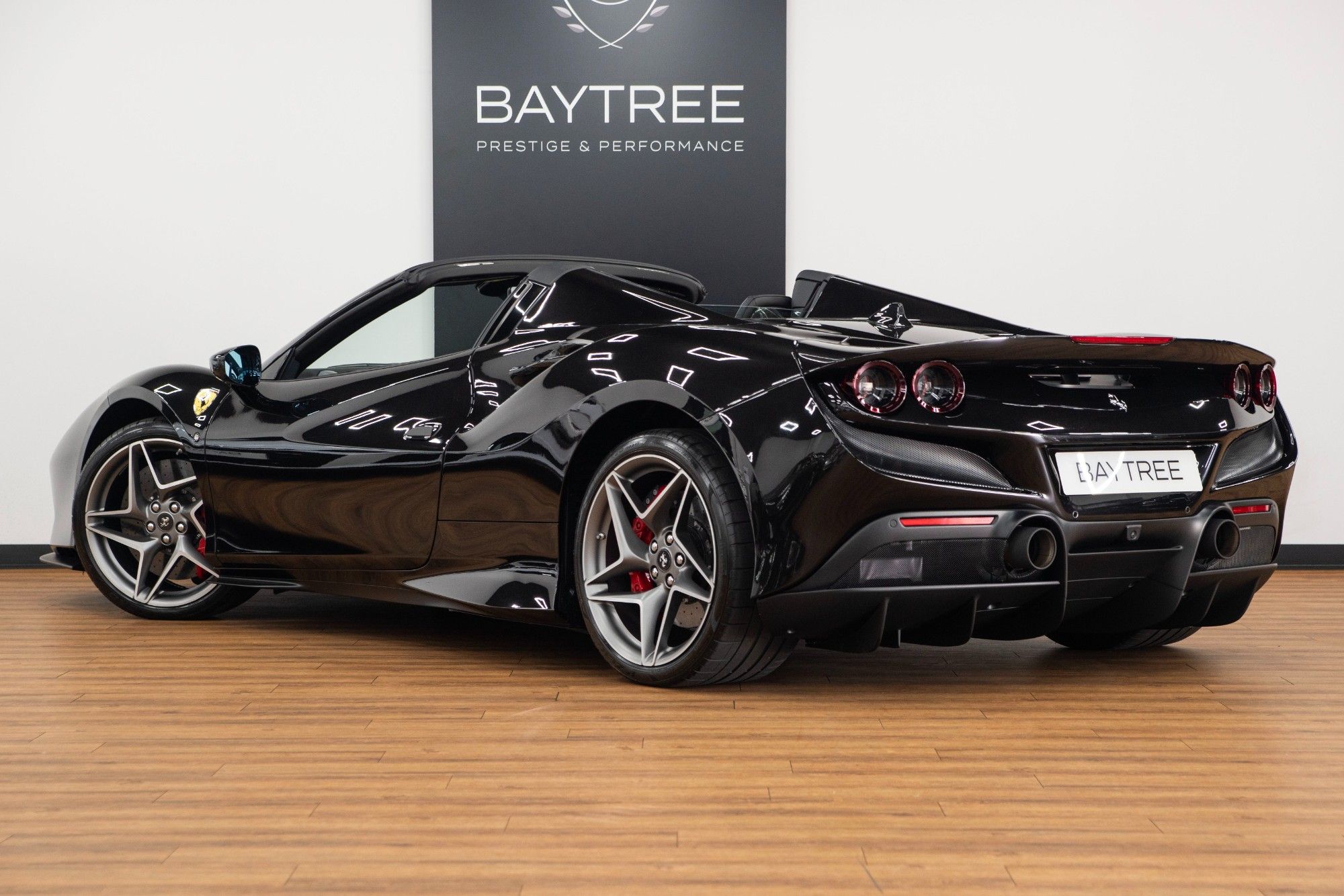 USED 2022 22 FERRARI F8 Spider 3.9T V8 Convertible 