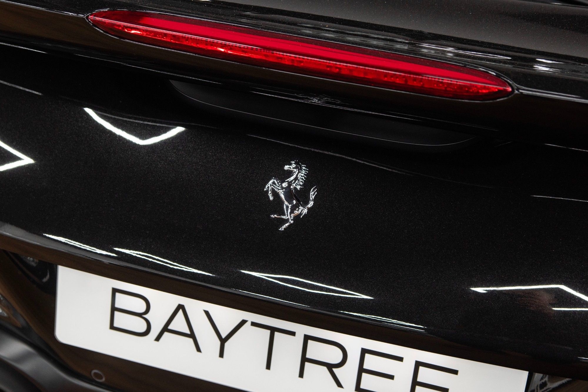 USED 2022 22 FERRARI F8 Spider 3.9T V8 Convertible 