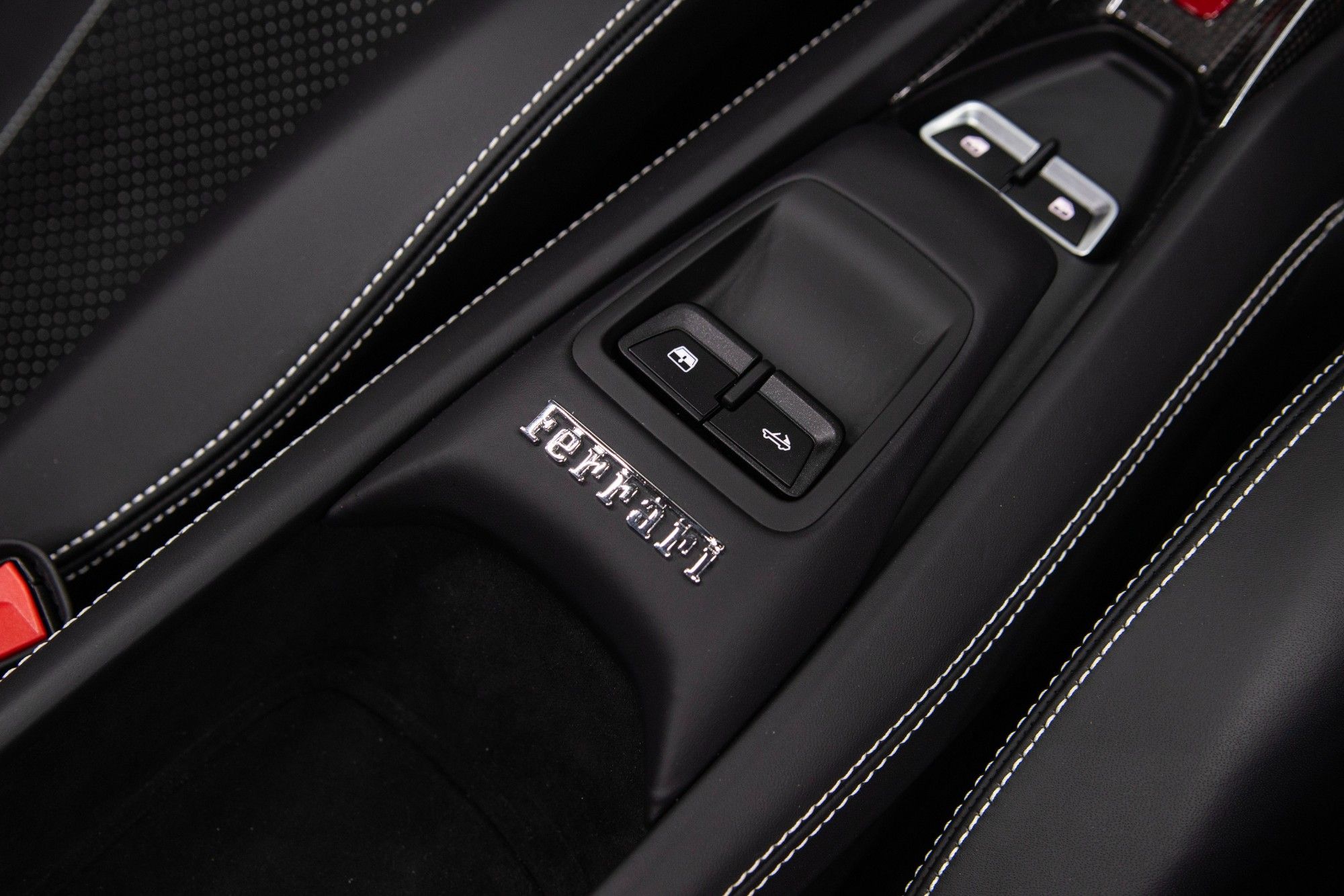USED 2022 22 FERRARI F8 Spider 3.9T V8 Convertible 
