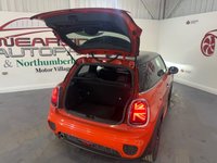 USED 2019 19 MINI HATCH 1.5 Cooper Sport Hatchback 3dr Petrol Manual Euro 6 (s/s) (136 ps) FSH, 2 keys, reverse camera, NAV