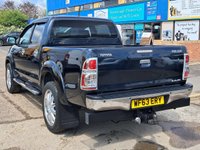 USED 2013 63 TOYOTA HI-LUX 3.0 D-4D Invincible Pickup Double Cab 4dr Diesel Manual 4WD Euro 5 (171 ps) 