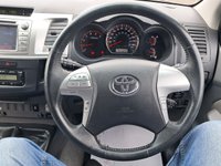 USED 2013 63 TOYOTA HI-LUX 3.0 D-4D Invincible Pickup Double Cab 4dr Diesel Manual 4WD Euro 5 (171 ps) 