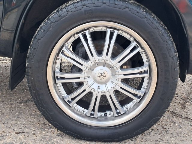 2013 TOYOTA HI-LUX 3.0 D-4D Invincible Pickup Double Cab 4dr Diesel Manual 4WD Euro 5 (171 ps) - Photo 5