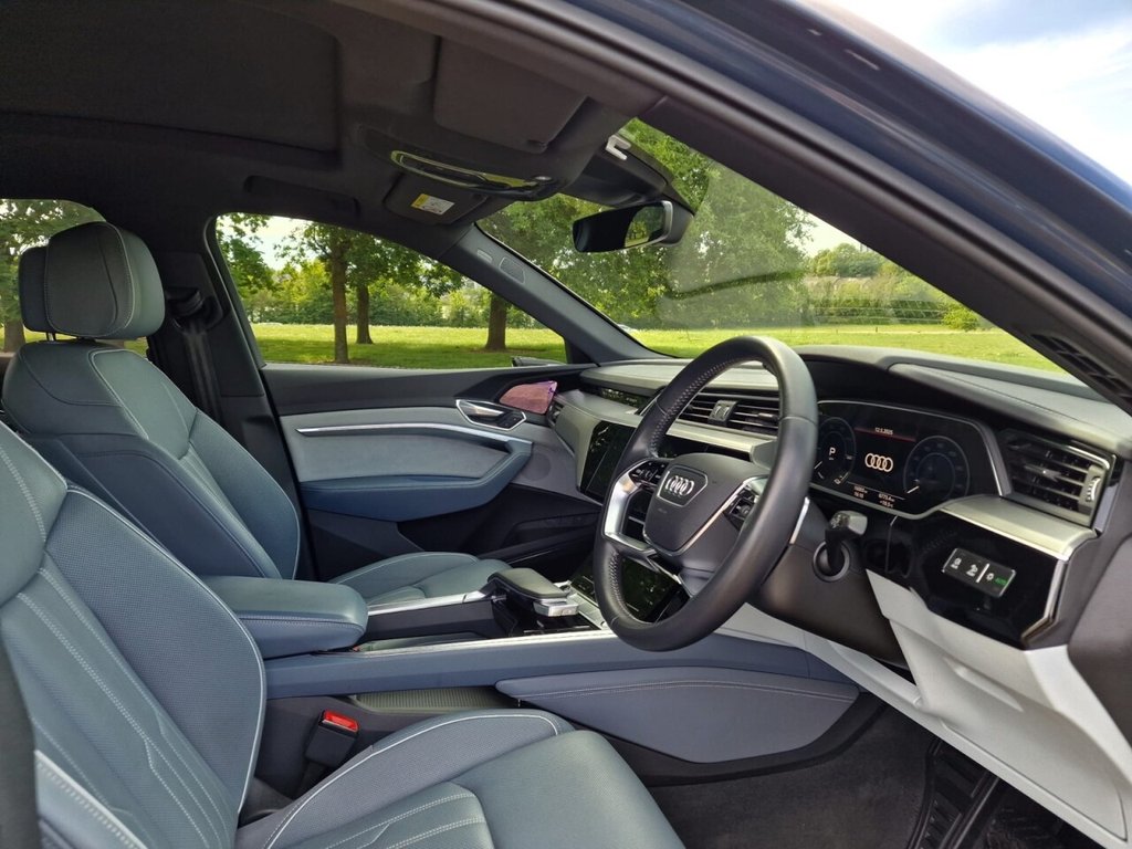 USED 2020 70 AUDI E-TRON 55 Edition 1 Sportback 5dr Electric Auto quattro 95kWh (408 ps) FINANCE AVAILABLE